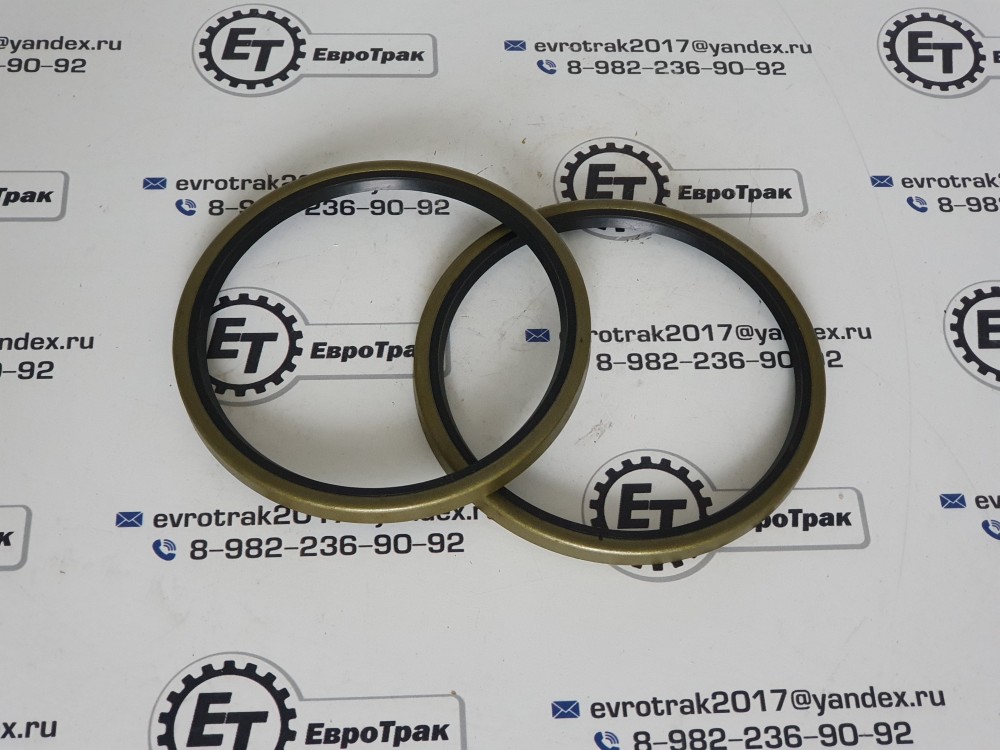 Сальник KOMATSU WA320-3 421-09-11310 ITR