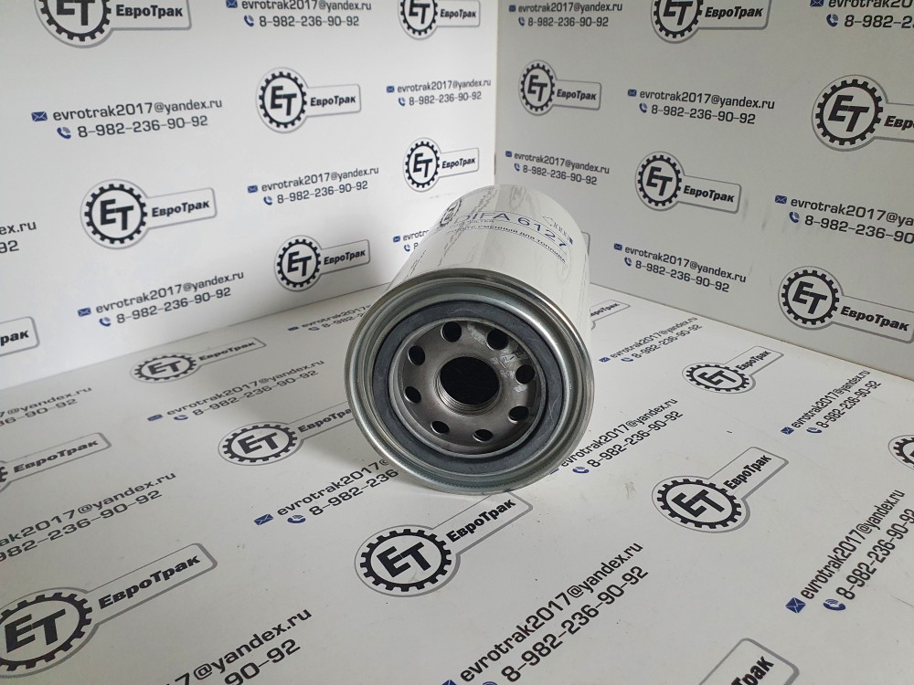 Фильтр топливный Г/О 173.5*92 1''-14UNF-2B Komatsu 6003119121 6003118291 3315843 D63800202 P557440