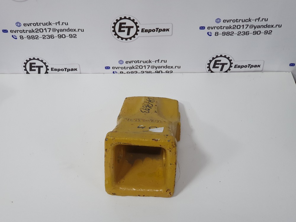 Коронка ковша 61N8-31310GG Китай
