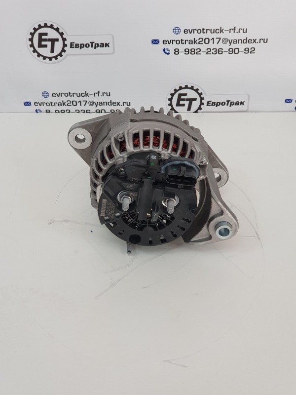 Генератор 28V 150A VOLVO RVI 22591477 7421304674 BOSCH