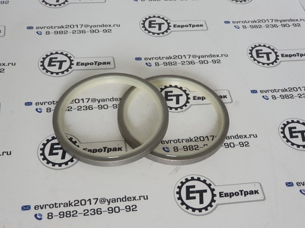 Сальник 424-09-12320 ITR